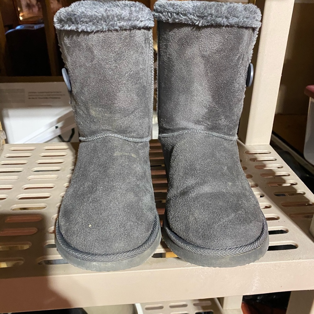 Off brand UGG Style boots